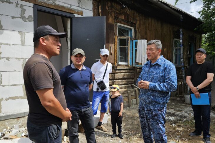 700 пострадавших в паводок домов ремонтируют в СКО