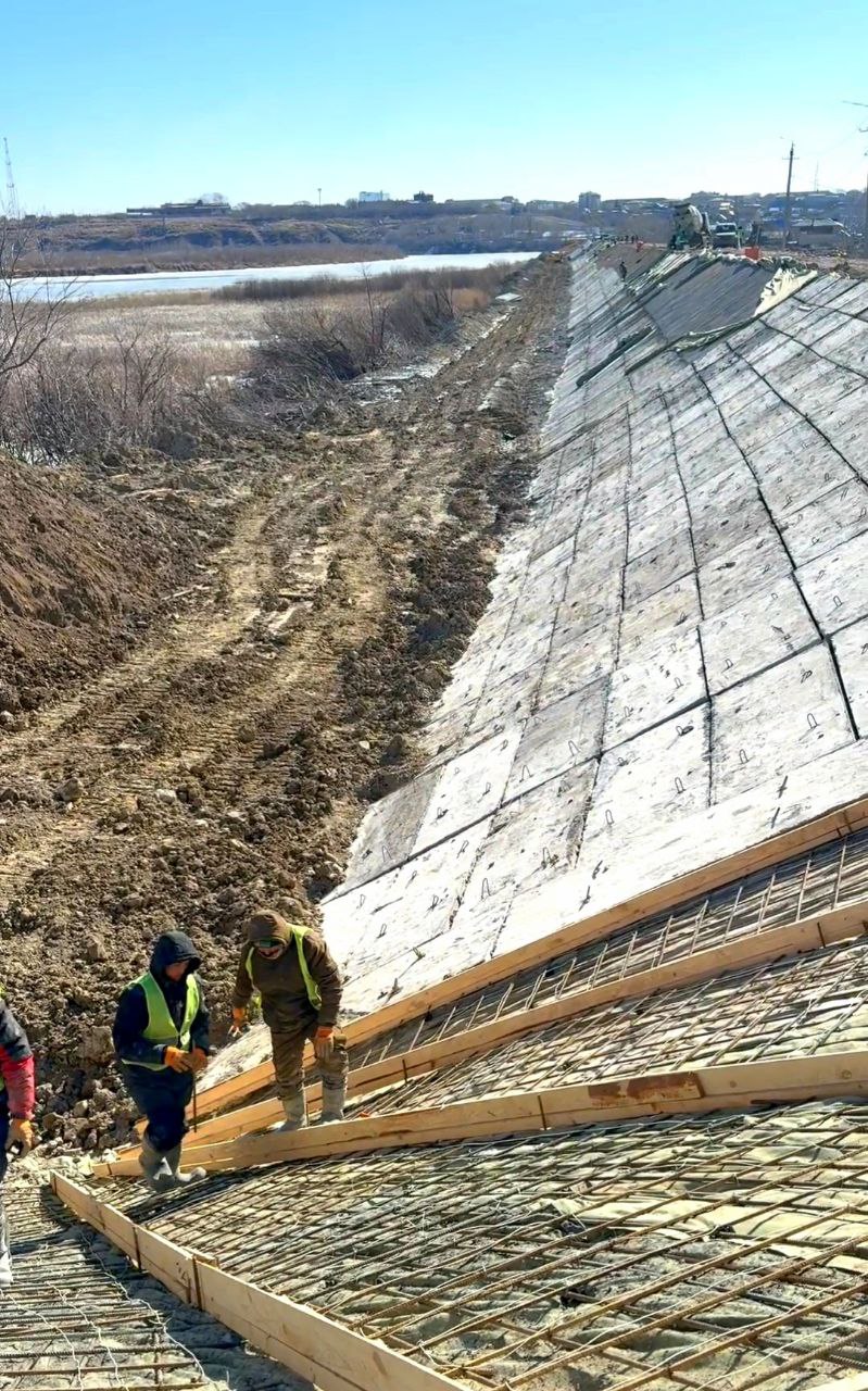 В Петропавловске завершают укрепление дамб