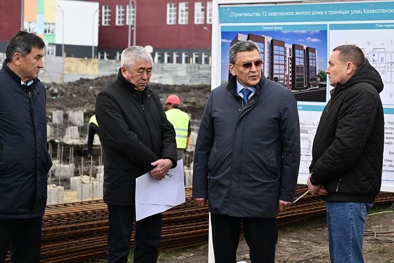 Десятки жилых домов и соцобъекты строят в Петропавловске