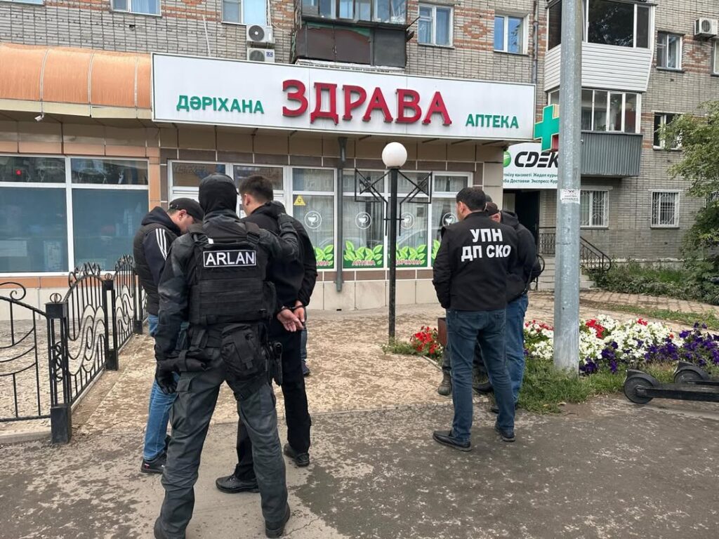 Рецептурные препараты свободно продавали в СКО