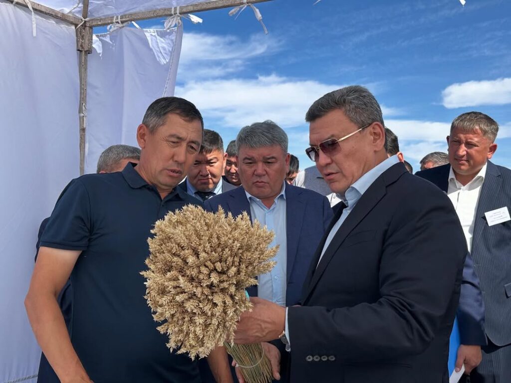 Аким СКО приехал в район им. Г.Мусрепова