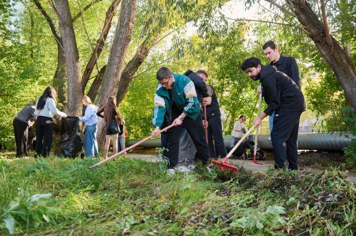 Студенты Петропавловска навели порядок у общежитий