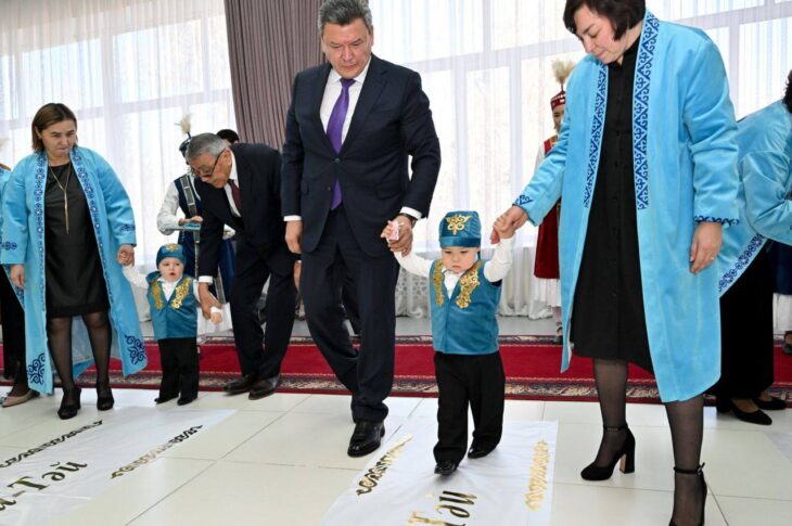 В Петропавловске провели тұсау кесу для детей из детдома