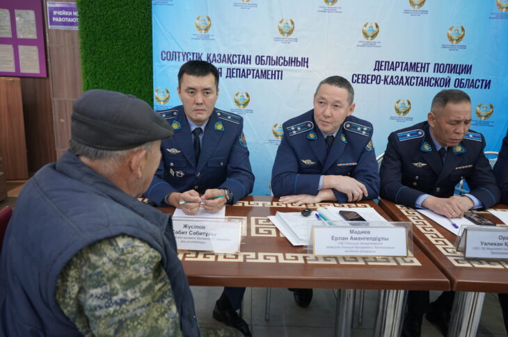 В Петропавловске и районах области прошли приемные на дорогах