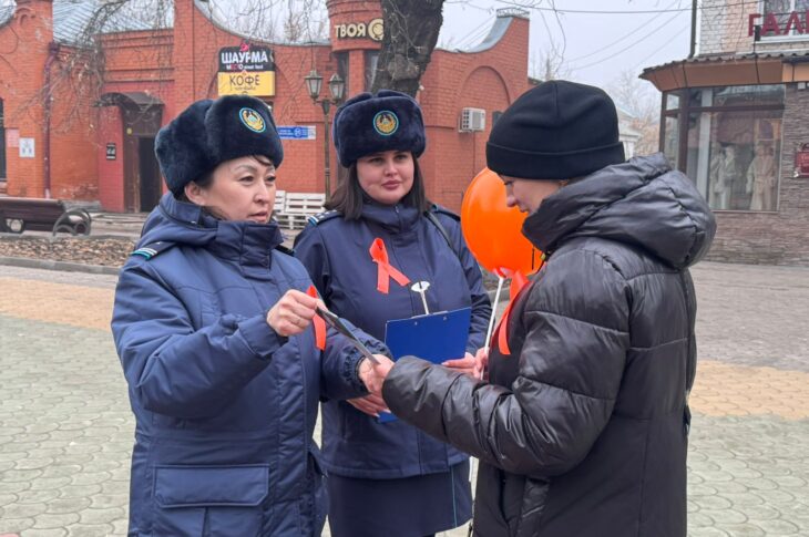 Акцию против насилия провели в Петропавловске