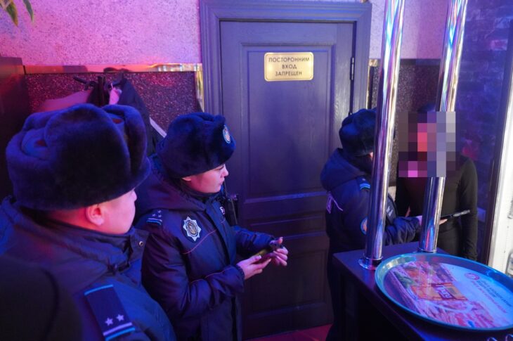 Штраф за ночные прогулки детей заплатят родители в Петропавловске