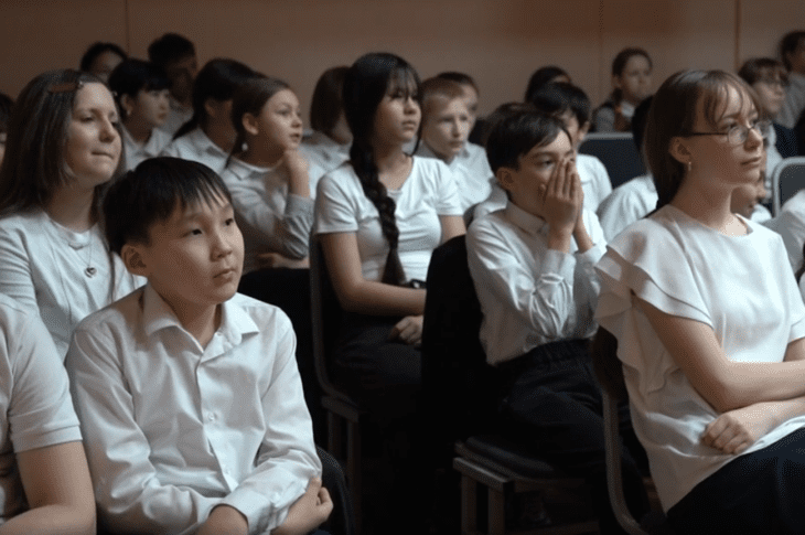 Петропавловские школьники встретились со спортивной героиней