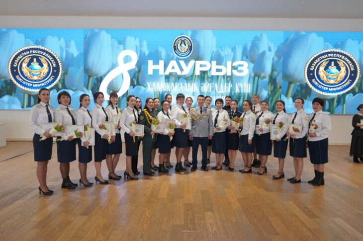 В Петропавловске поздравили женщин-офицеров