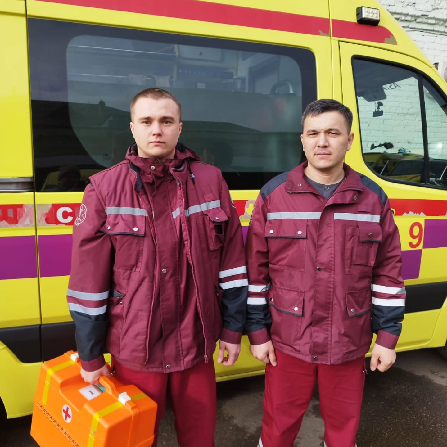 В Петропавловске мужчину реанимировали по пути в больницу