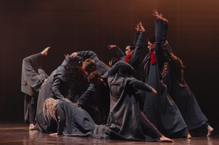 Театр Sensitive представил этнопластический спектакль «Ботай»