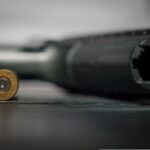 Владельцев оружия проверяют полицейские в СКО