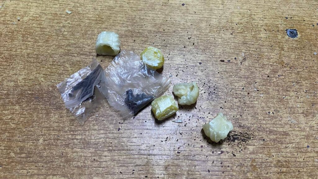 Наркотики в карамельках пытались передать в колонию СКО