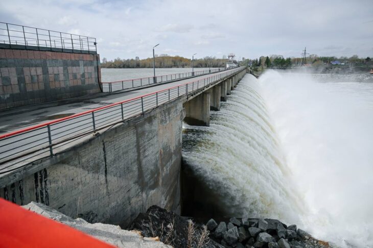 Уровень воды поднимается в Петропавловске