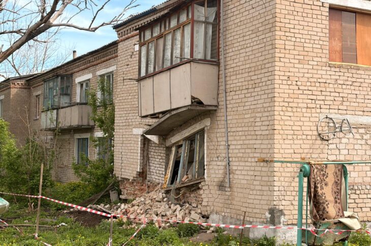 Обрушилась часть двухэтажки в СКО: где будут жить люди?