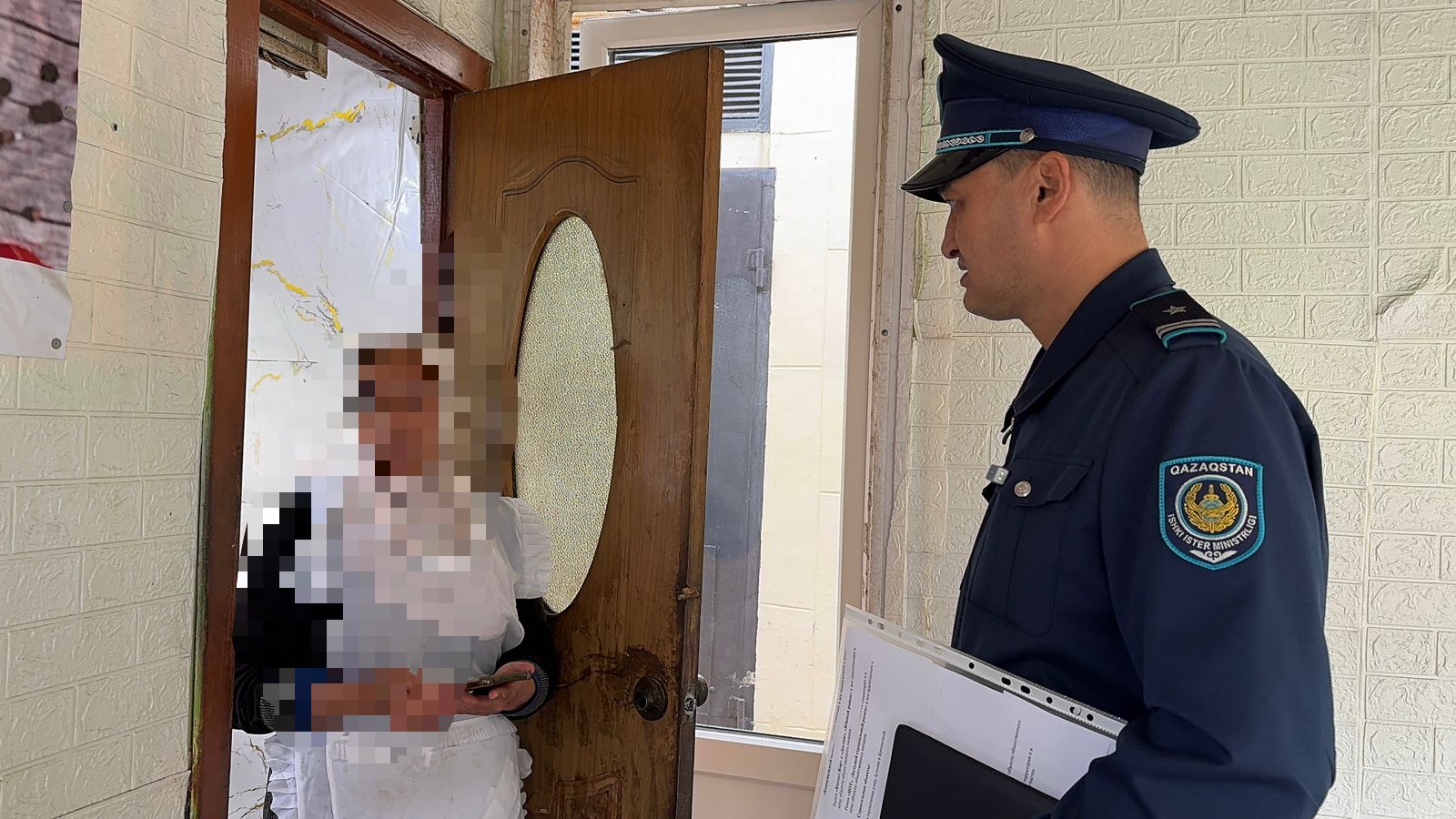 Более 300 нелегалов трудились в СКО