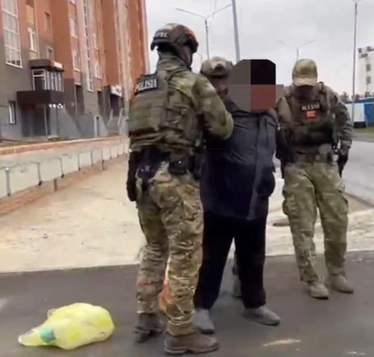 Задержан склад-фасовщик из СКО с крупной партией запрещенных веществ