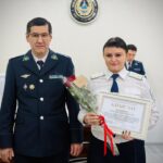 Родителям молодых следователей СКО вручили благодарственные письма МВД 