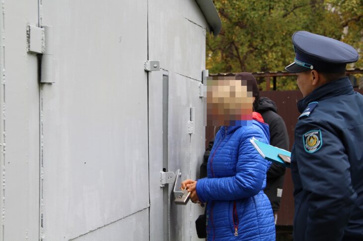 Владельца незаконного гаража три года искали в Петропавловске